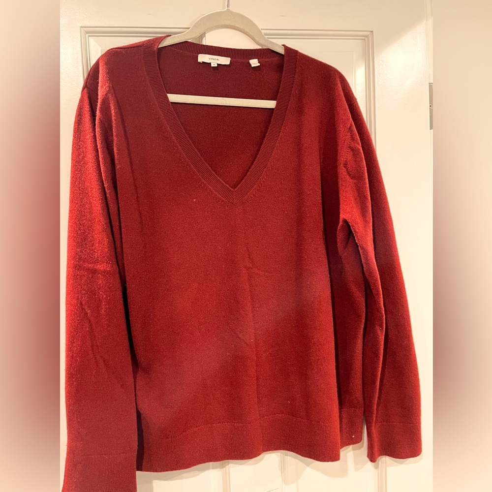 Vince V-neck women's sweater XL